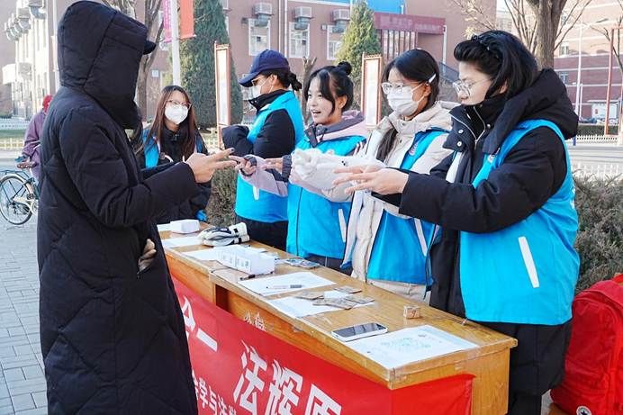 无声之海，汇爱成川1